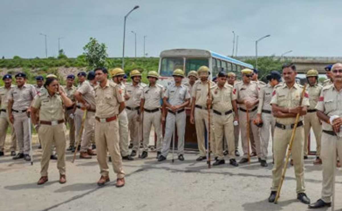 नूंह जिले में इंटरनेट सेवाओं पर पाबंदी 13 अगस्त तक बढ़ी